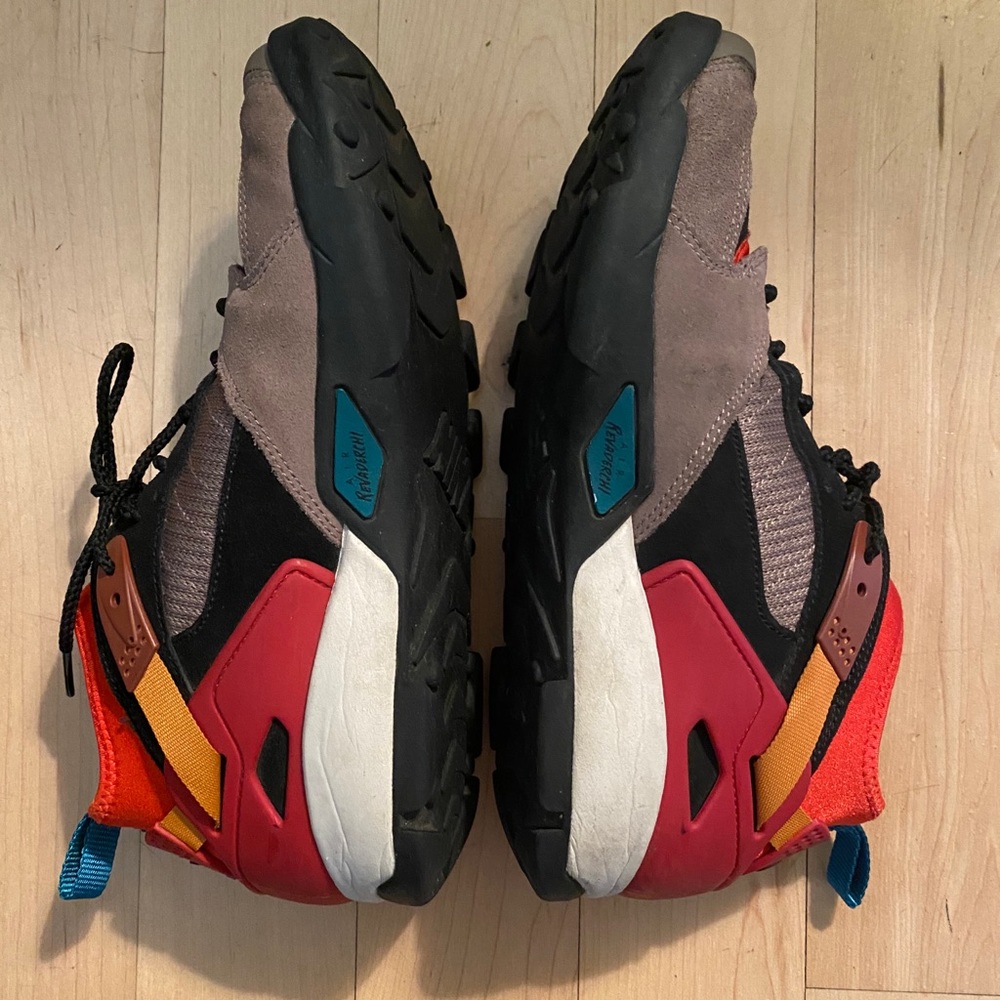 Nike ACG Air Revaderchi